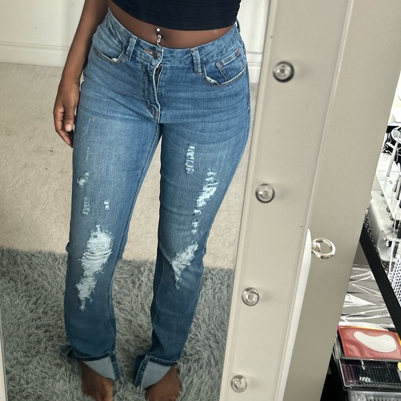 FASHION NOVA SPLIT LEG JEANS! - Picture 1 of 4